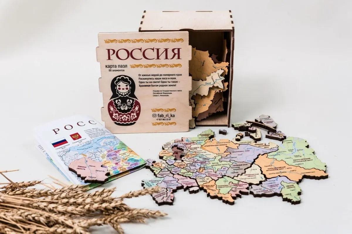 Рисунок деревянной карты-пазла